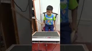 GUITAR AND PAD IS CONFLUENT WITH DAD AND SON