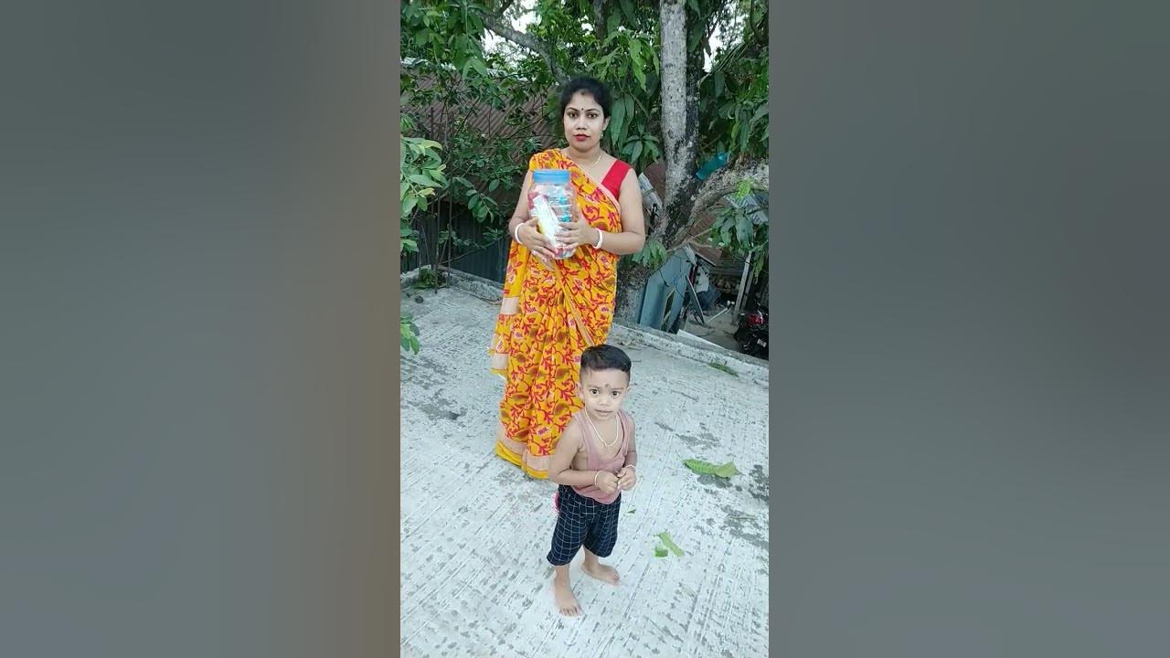 Mummy Mujhe Bhookh Lagi Hai Mixture Do Na shorts YouTube mummy-mujhe-bhookh-lagi-hai-mixture-do-na-shorts-youtube