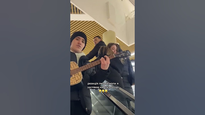 РЕАКЦІЯ ЛЮДЕЙ КОЛИ YAKTAK ЗАСПІВАВ НА ЕСКАЛАТОРІ😨🤣дивіться до кінця❗️