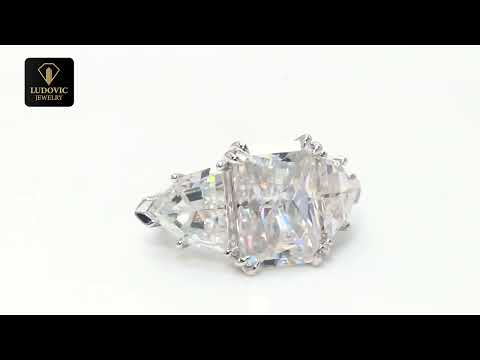 20 Carat Moissanite