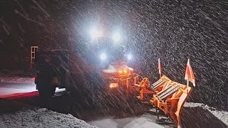 ❄Snow removal in Austria | very wet snow #asmr