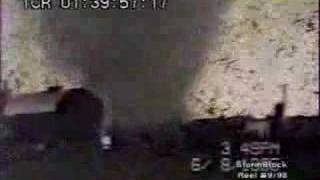 Pampa, TX tornado and huge debris.