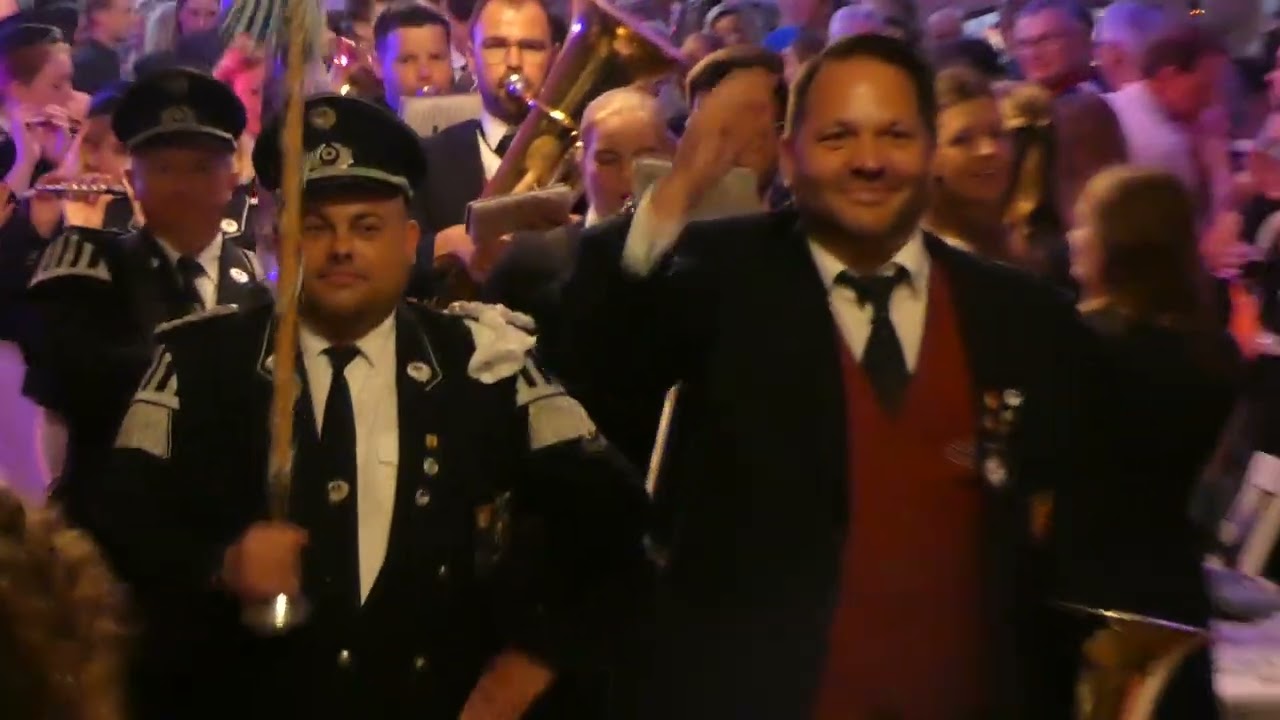 Schützenfest Samstag 2024 Wachtendonk Gelinter – Gala Party: Rausspielen - Thronstürmen - Einmarsch