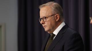 ‘Out of touch’ Albanese accepts 2026 Global Citizen Award despite home woes