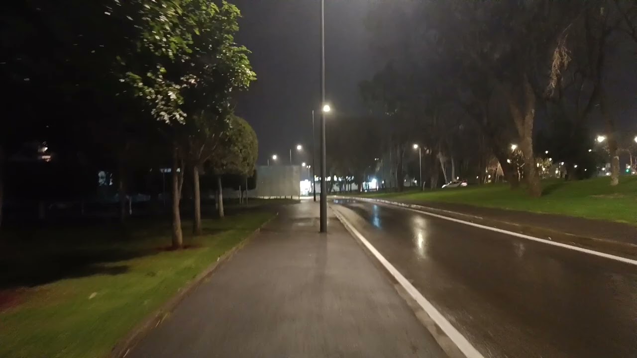 طريق الى مرجان بالأمس أجواء ممطرة 