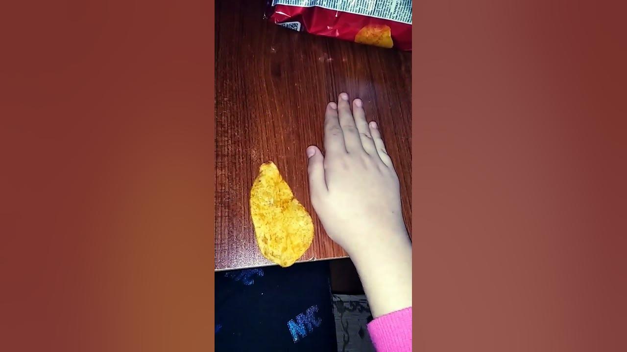 вот это чипсина 😱 отправляйте свои чипсинки - YouTube