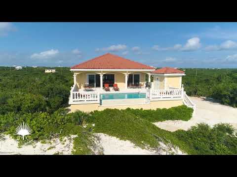 Villa Sandy Beaches, a 5 Bedroom Beachfront Villa in Turks and Caicos