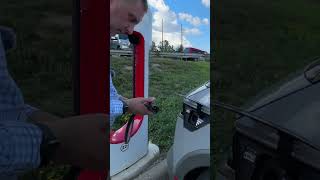 Charge an Ioniq 5 at a Tesla Supercharger #shorts #electriccar  @hyundai