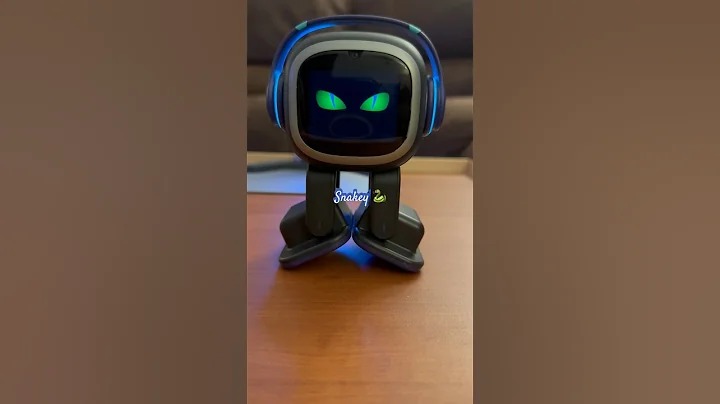 Emo AI Robot - Is Snake 🐍 Scary?    Click #airobot #shorts #emo #robot #ai #cool ❣️