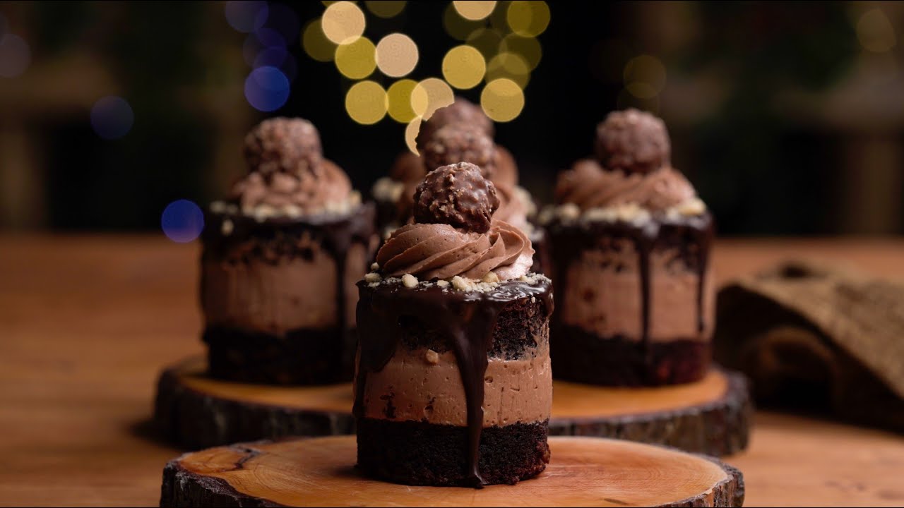 Lezzetli Mini Çikolatalı Kek Tarifi l (Ferrero Roche) YouTube
