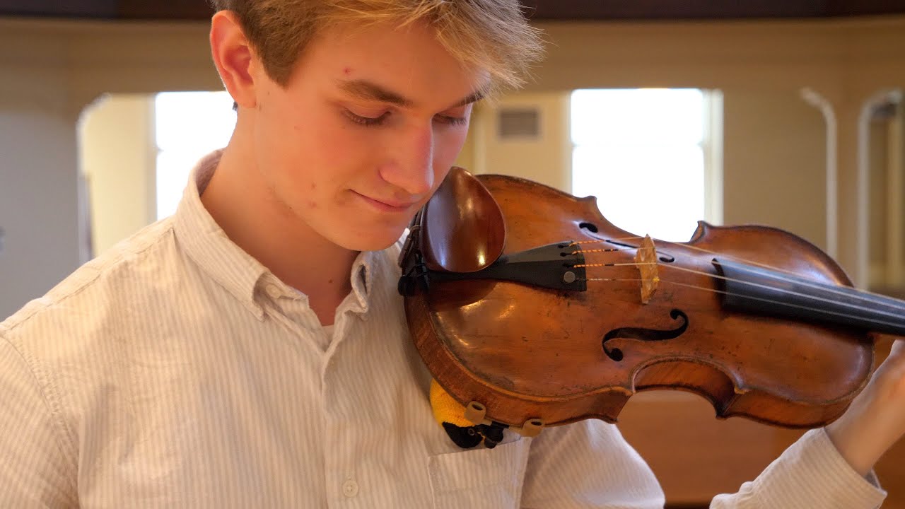 Violin solo by Robert Mulchrone playing Niccolo Paganini's Caprice number 13