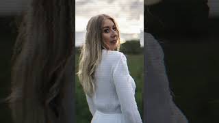 Laura - Outdoor Portrait Photography