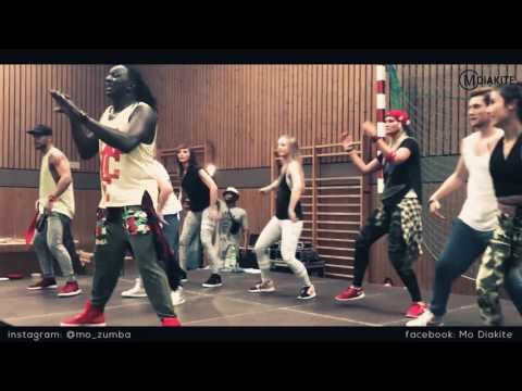 MO DIAKITE: Pa' la Camara by CHACAL  (Zumba® fitness REGGAETON choreography)