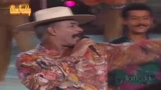 Aquí el que baila gana - Juan Formell y los Van Van (Salsa 1991) chords