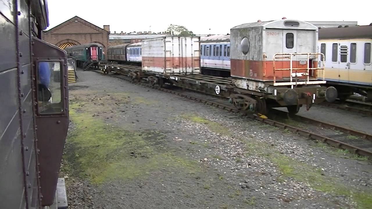 Passing Connex South Central+Network SouthEast 4VEPs on steam ride @ York NRM