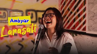 Larasati | Main di Tumpah-Ruang