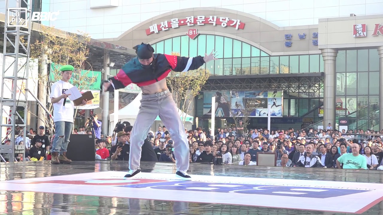 Bboy Solo | Top32 | Tenbird VS Stedlove | Day-1| 2017 BBIC World Final | LB-PIX