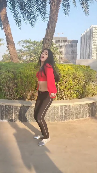 Chali Aayee
