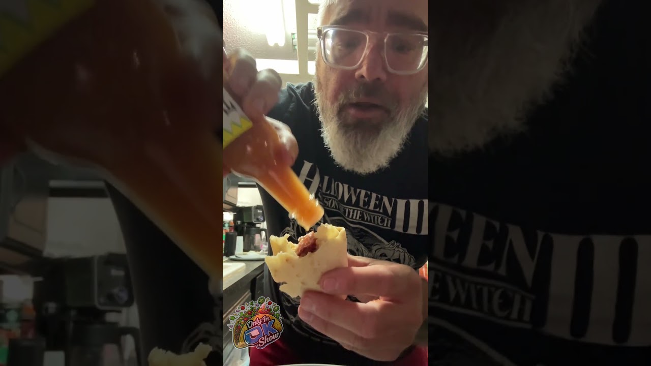 This Hot Sauce From Tacoville OKC Smacks! 🔥🌮 #Shorts This Hot Sauce From Tacoville OKC Smacks! 🔥🌮 #Shorts