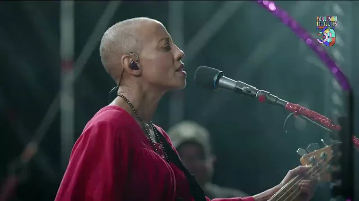 -M- / GAIL ANN DORSEY - LIFE ON MARS @ Vieilles Ch...