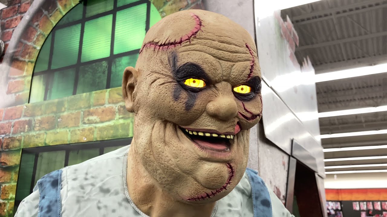 Spirit Halloween 2021: Buzzsaw