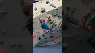 Bouldern Bei Berta - 6A Compression Boulder With Slopers