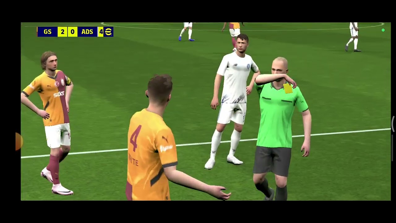 İLK VİDEOM,DA E FOOTBALL OYNADIM - YouTube