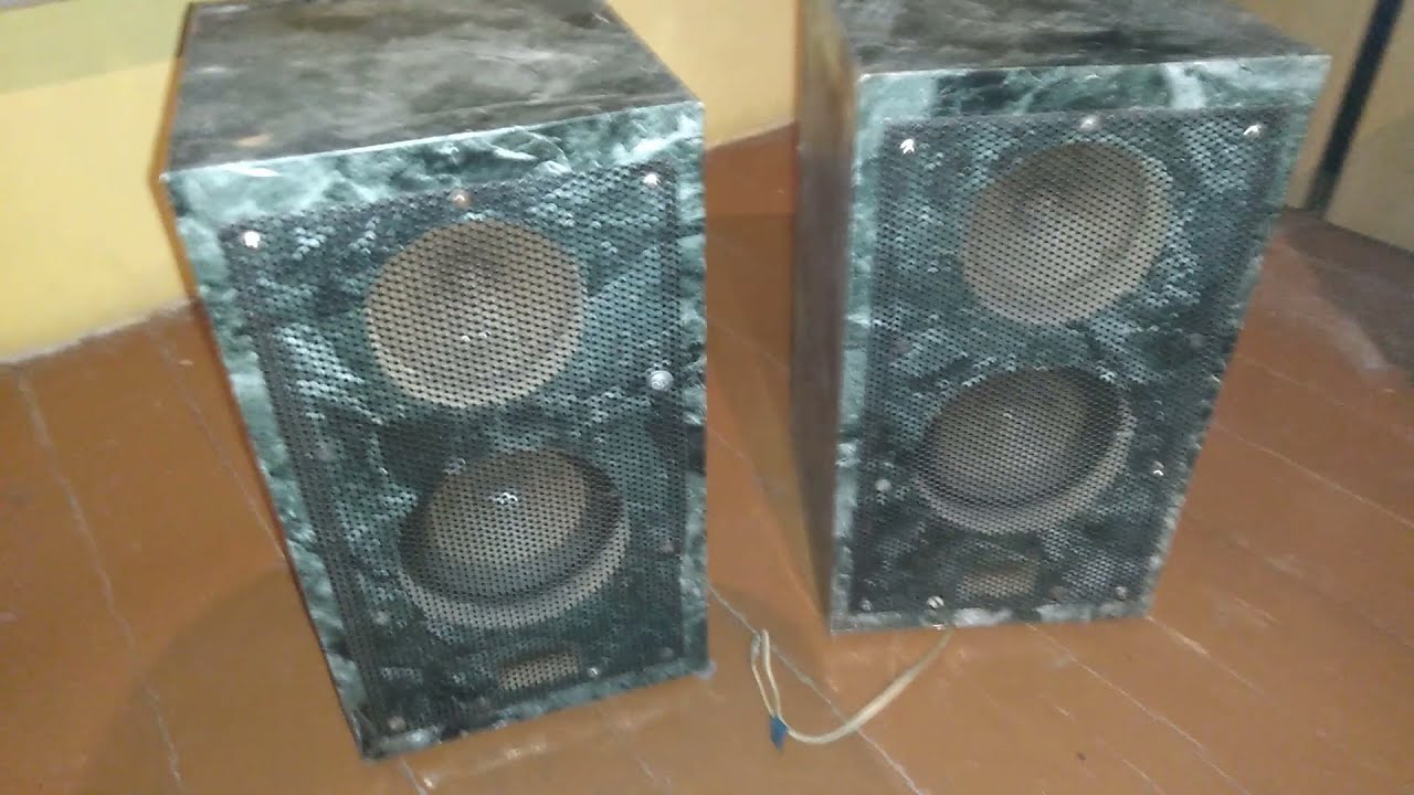 Самодельные колонки из старых советских динамиков - YouTube