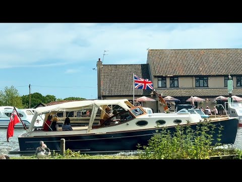 May 2023 Bank Holiday, watching several boats on the River Bure at Horning #river #boat #holiday