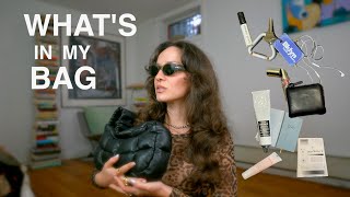 What's In My Bag? (Get to Know Me Through My Purse)