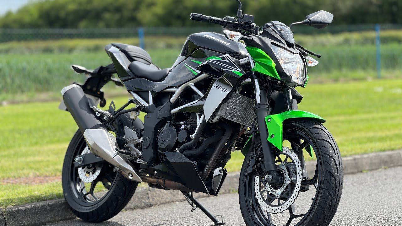 Z125 Kawasaki walk around video exhaust sound - YouTube
