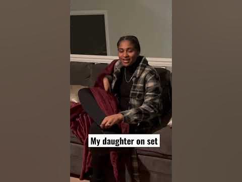STEP-SISTERS 👩🏾‍🤝‍👩🏽Siblings S3e3 behind scene I LAIYAFACE - YouTube