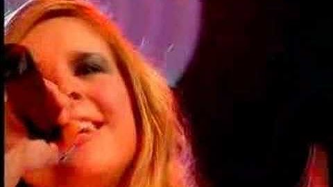 Lucie Silvas - Breathe In (Live @ TOTP UK)