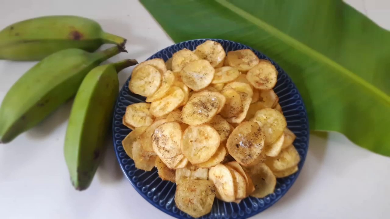 Banana Chips Plantain Chips Home made banana chips recipe केले के