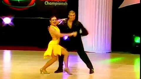 On 2 Division - Anne Boehm & Anichi Bauer (World S...