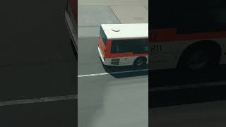 【ショートグラハン動画】連絡バスが通り過ぎてゆきます！　 いつもグラハンありがとう！Thank you for always ground handling! contact bus!