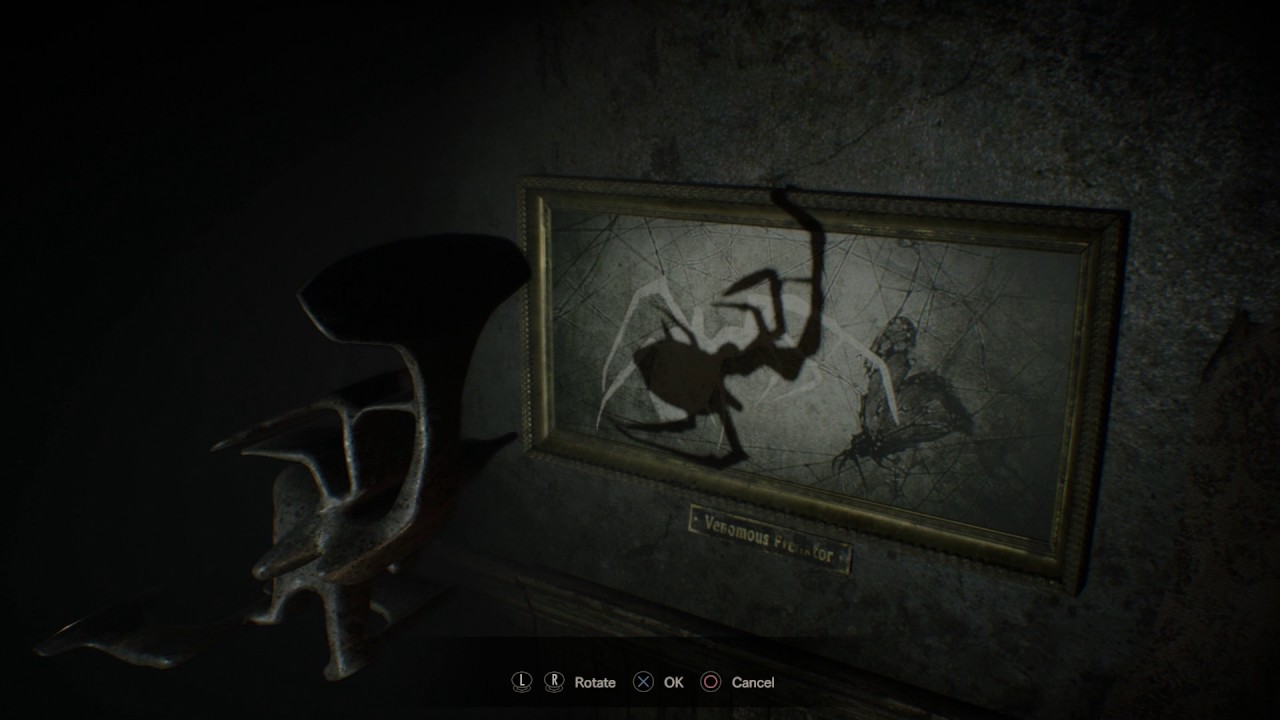 Resident Evil 7 - Old House: Ethan Winters Stone Statuette Spider Shadow Puzzle Gameplay Sequence