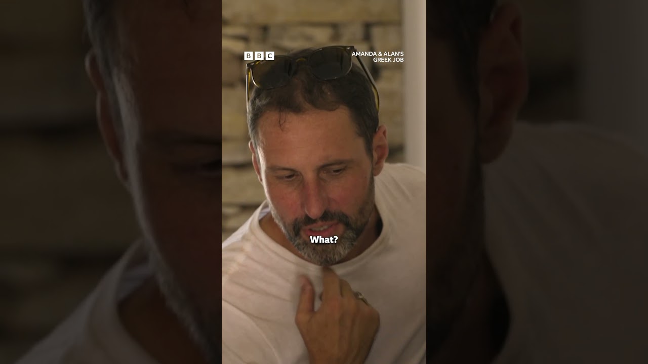 A DIY lesson from Alan Carr - BBC