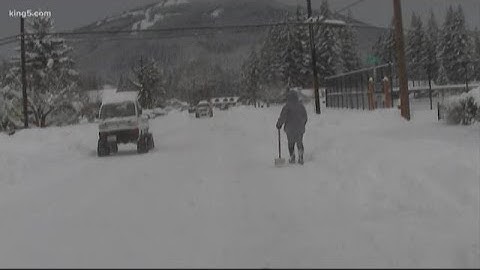 Much of north Puget Sound region digging out from snow.