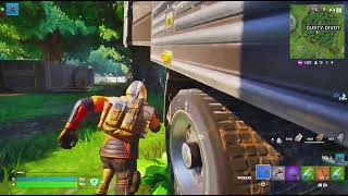 Playing Fortnite with only legendary weapons