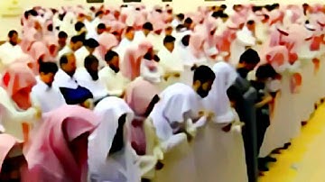 ايات من سورة الفجر للقارئ عمر النخيلان غفر الله له