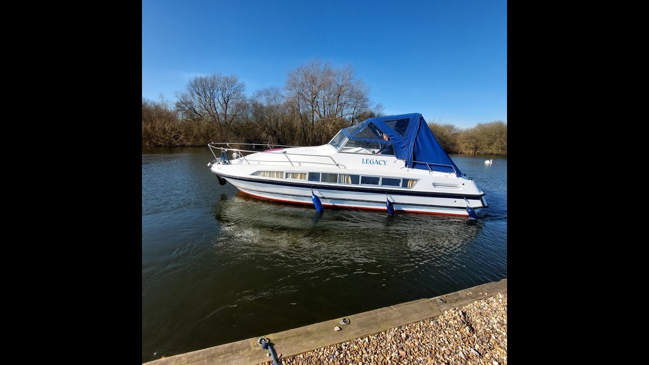 Яхта Alpha 29 Sportbridge "Legacy" выставлена ​​на продажу в яхтенном агентстве Norfolk Yacht Age...