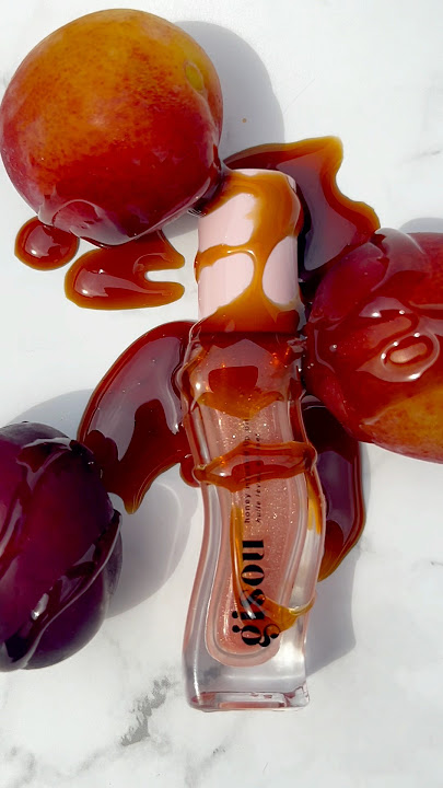 Gisou Glazed Plum Lip Oil is everything - summer lips are ready #gisou #lipgloss #lips #ugccreator