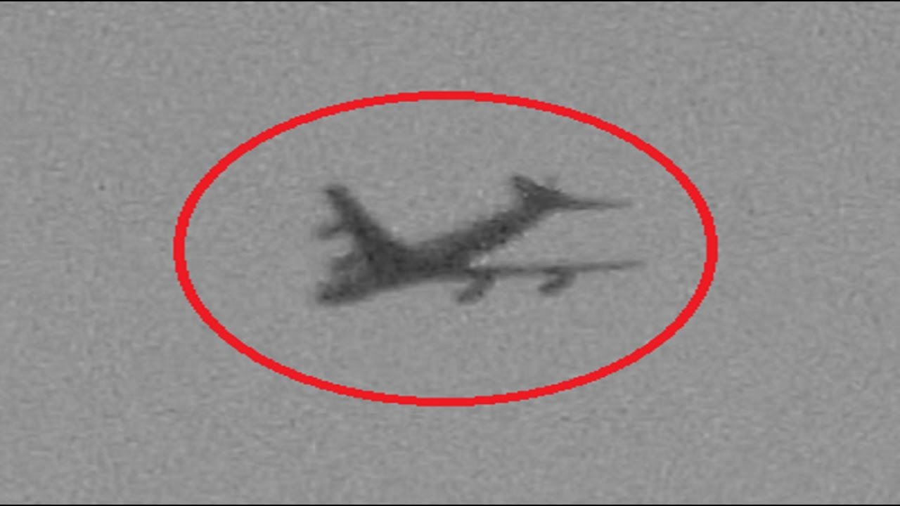 【閲覧注意】日本航空123便墜落事故 よみがえる記憶 心が痛くなる写真集 - YouTube