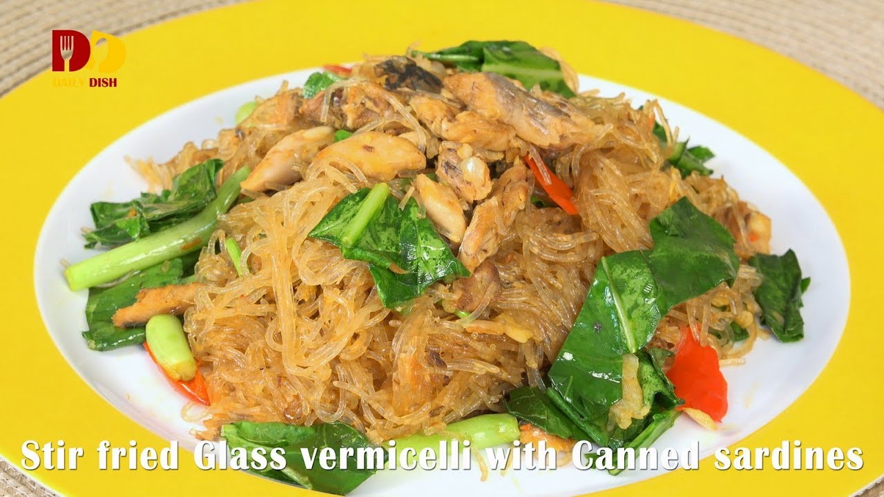 Stir Fried Glass Vermicelli with Canned Sardines | Thai Food | Woonsen Pad Pla Kapong