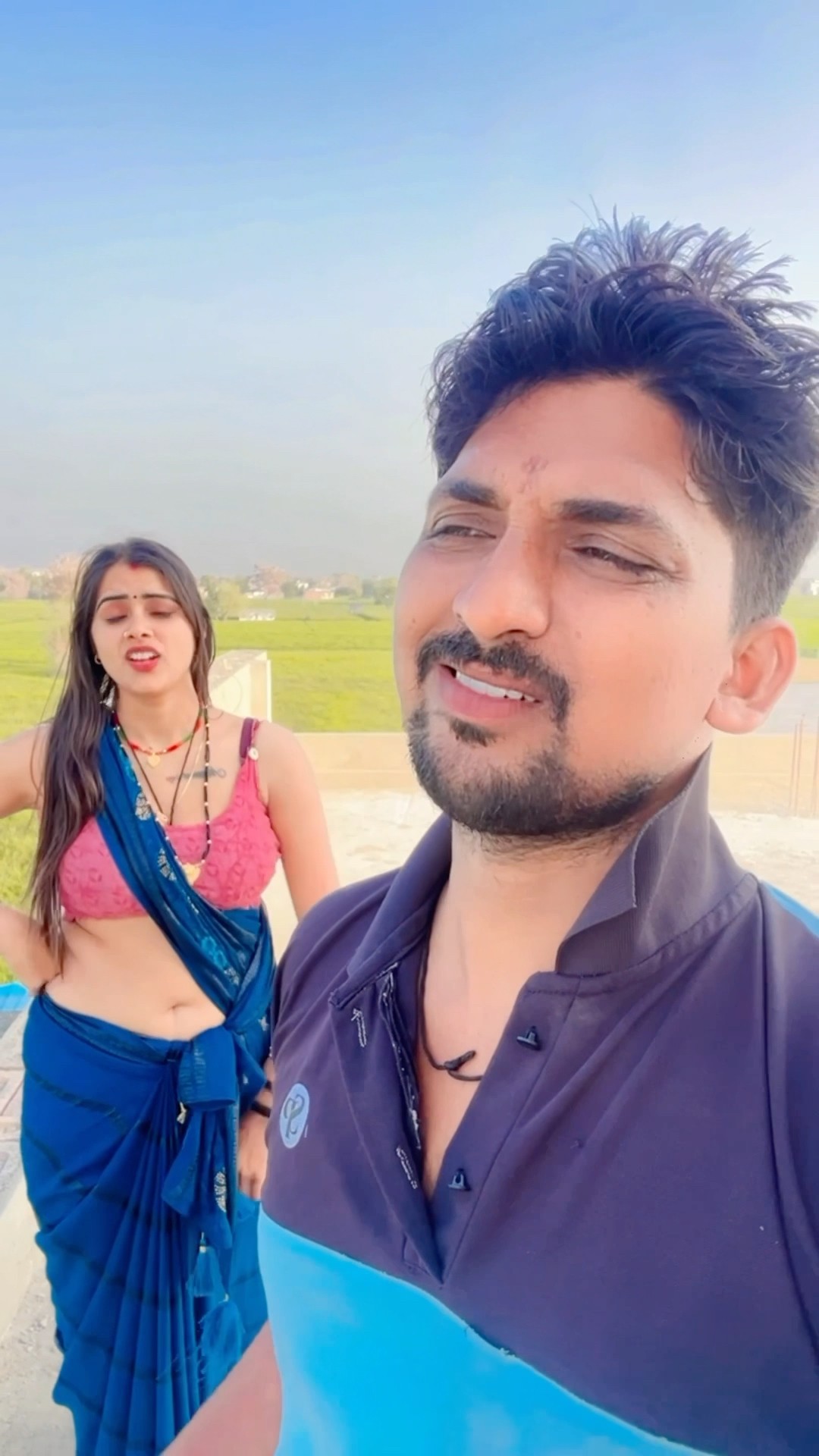 ना किसी डरते ना किसी पे मारते #shorts #meenu #trending #ytshorts