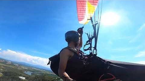 Ali turns Zion Glider by Niviuk into a xc machine WOOHOO !