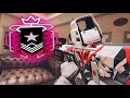 THE #1 BEST *CONTROLLER* CHAMPION + NO RECOIL SETTINGS &amp; SENSITIVITY (PS5/XBOX) - Rainbow Six Siege