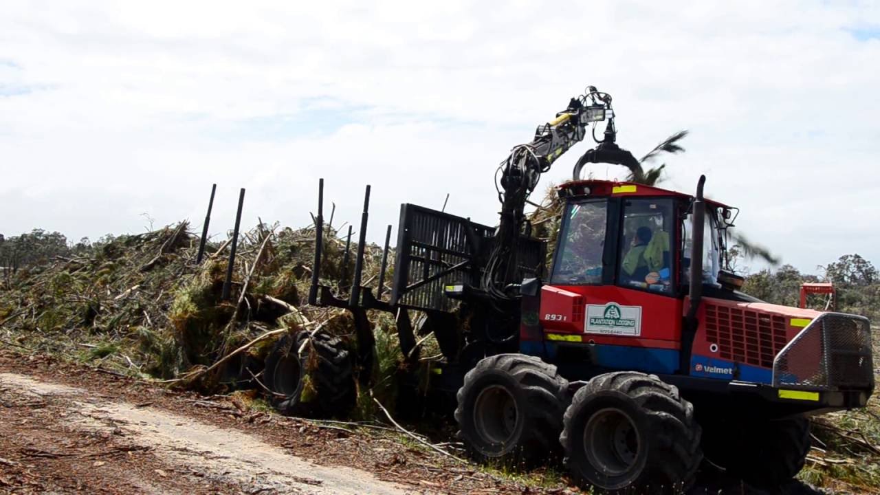 Unloading GROT BIomass