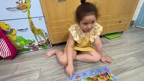 Tiếng Anh Giao Tiếp Thiếu Nhi Tại Phan Thiết: Linda talking about Playground